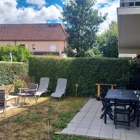 Superbe Avec Parking Et Jardin